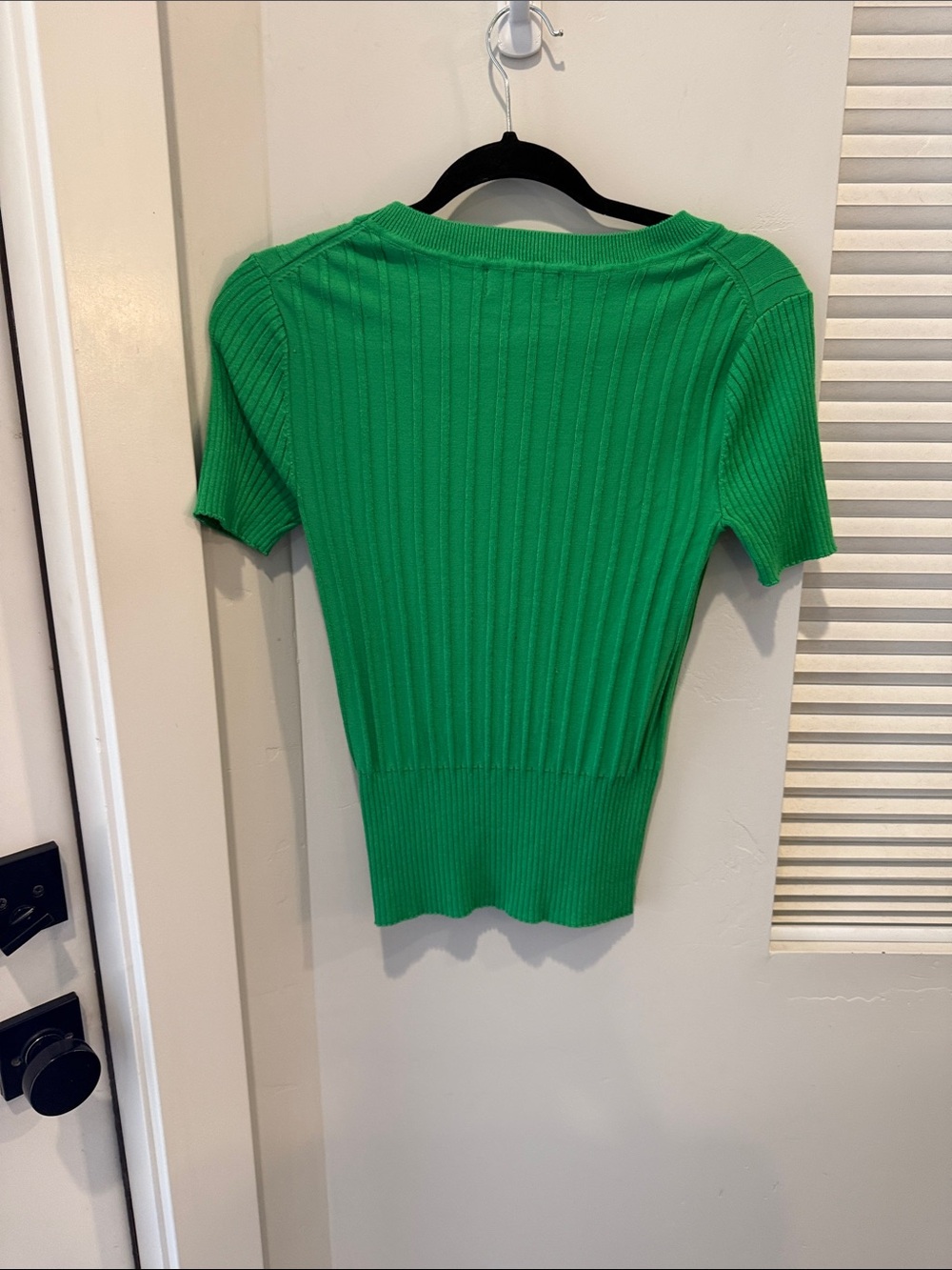 Karl Lagerfeld Bright Green Ribbed Short Sleeve Knit Top - Picture 3 of 4